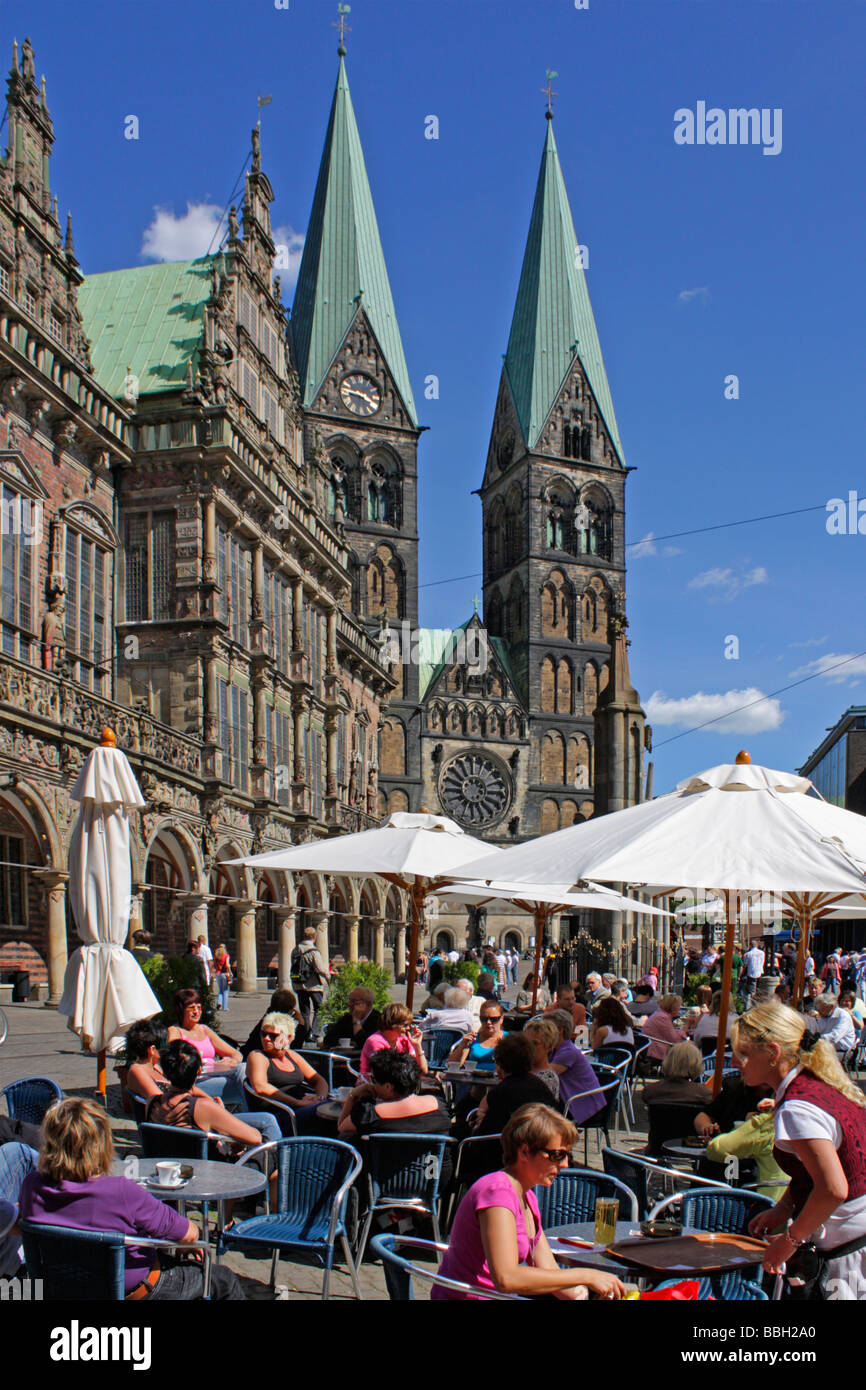 Place du marché de Brême avec l'Hôtel de Ville et la cathédrale St Petri Banque D'Images