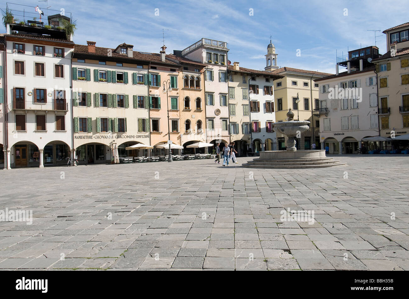 Place Matteotti à Udine, Italie Banque D'Images