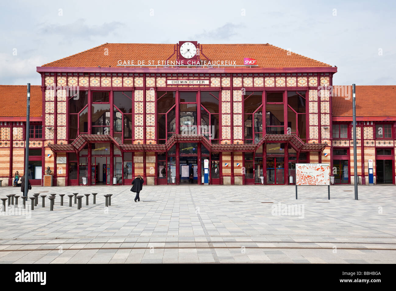 La gare de Saint Etienne Châteaucreux gare Châteaucreux Saint Etienne France Banque D'Images