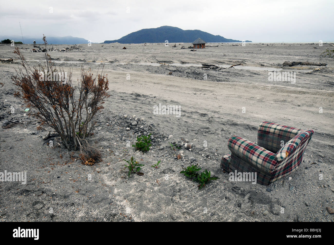 La ville abandonnée d'après l'éruption volcanique Chaiten Banque D'Images