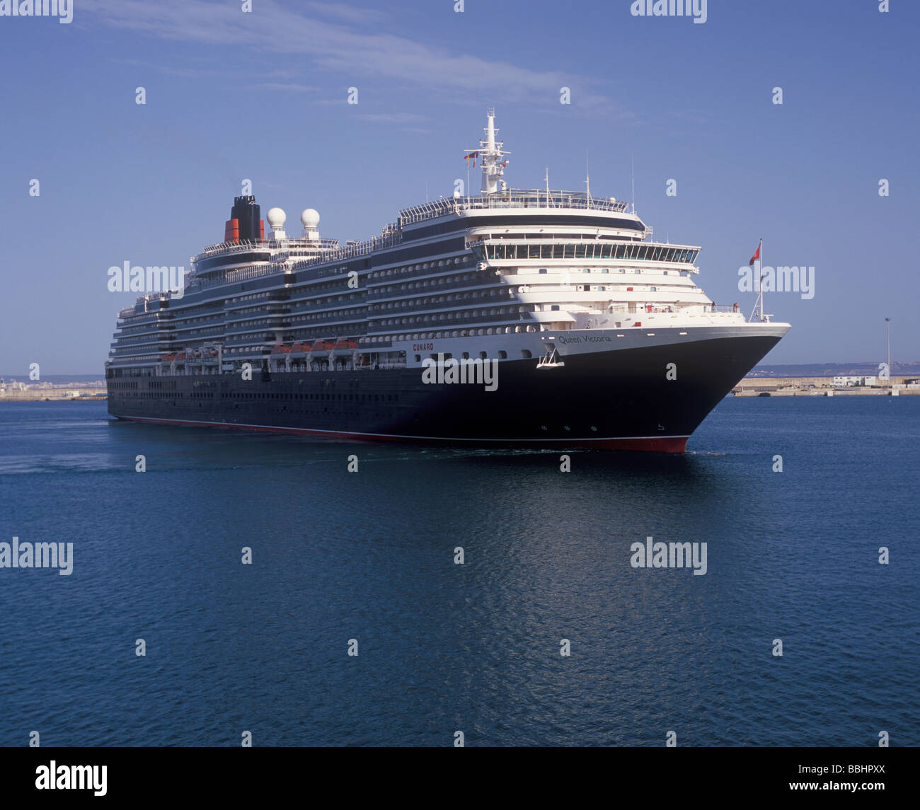 Cunard Cruise Ship 'Queen Victoria' dans le port de Palma de Majorque. Banque D'Images