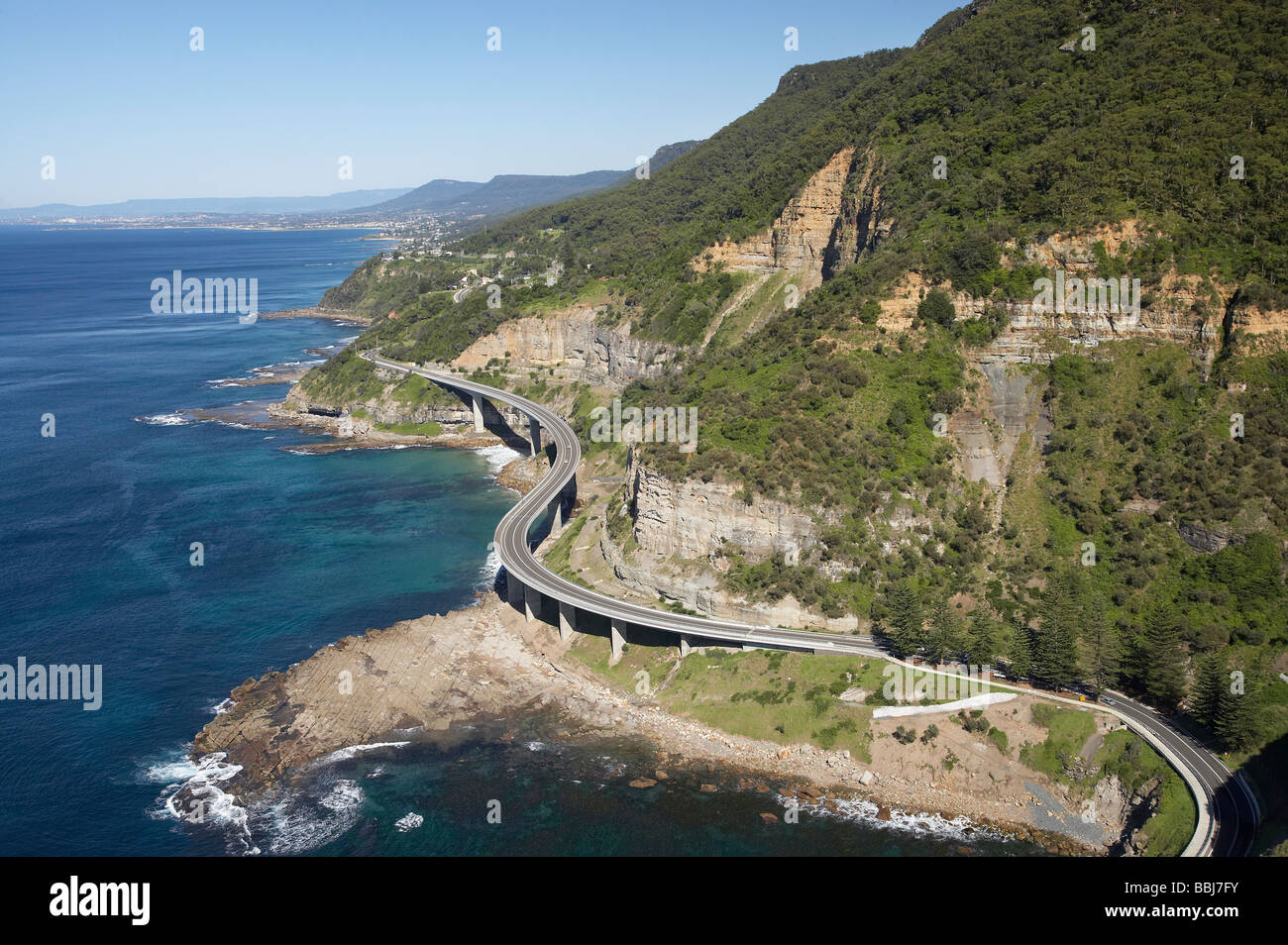 Sea Cliff Bridge près de Wollongong au sud de Sydney New South Wales Australie aerial Banque D'Images