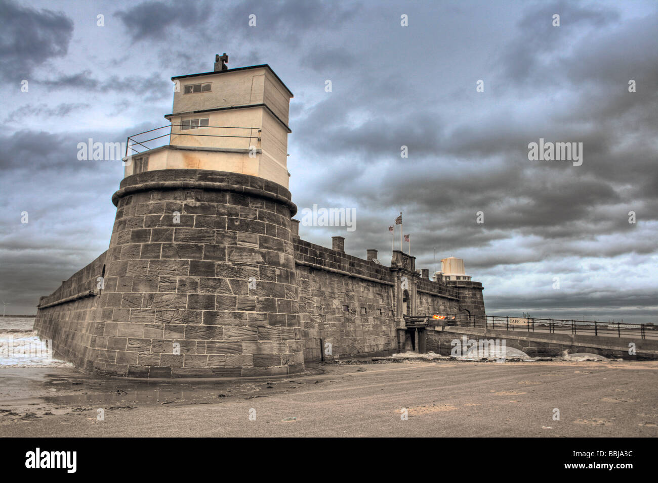 Fort de HDR Perchaude Rock à New Brighton, Wallasey, le Wirral, Merseyside, Royaume-Uni Banque D'Images