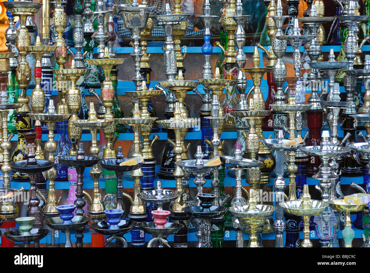 Conduites d'eau dans l'ancien marché Sharm el-Sheikh Égypte Banque D'Images