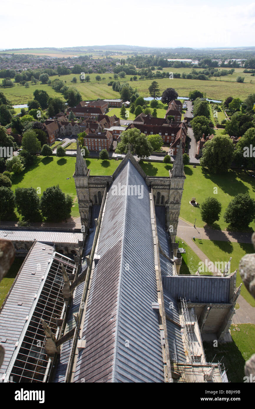 Vue de Salisbury de la flèche de la cathédrale de Salisbury, Wiltshire, Angleterre Banque D'Images