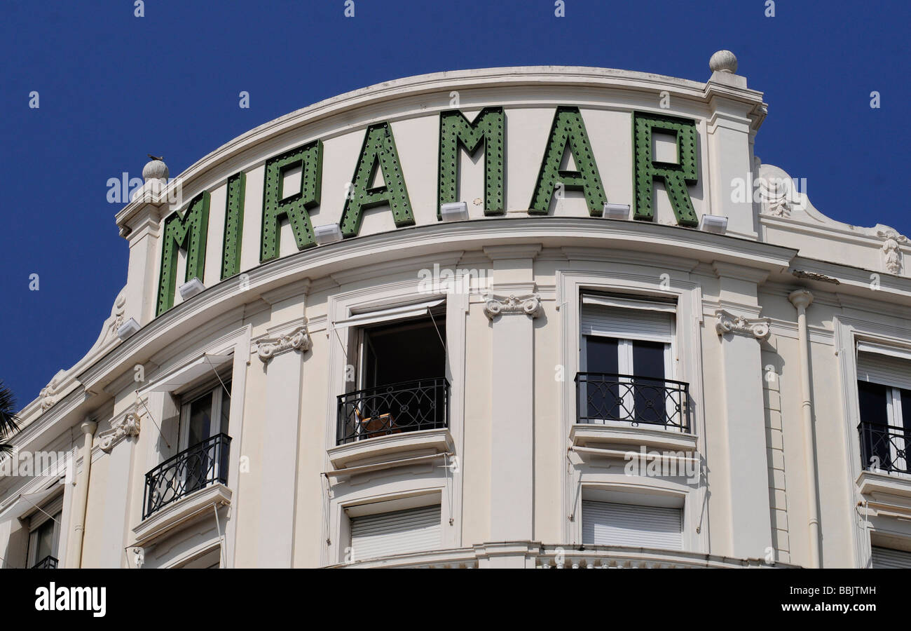 Le Palace Hôtel 'Miramar' ; l'un des hôtels appréciés par des célébrités à Cannes pendant le festival, à Cannes, France. Banque D'Images