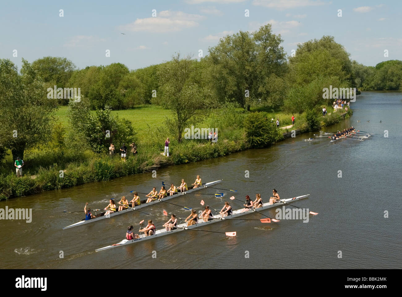 Oxford University Rowing Clubs Eights week Rowing course the River ISIS en fait River Thames à Oxford Oxfordshire 2009 2000s HOMER SYKES Banque D'Images