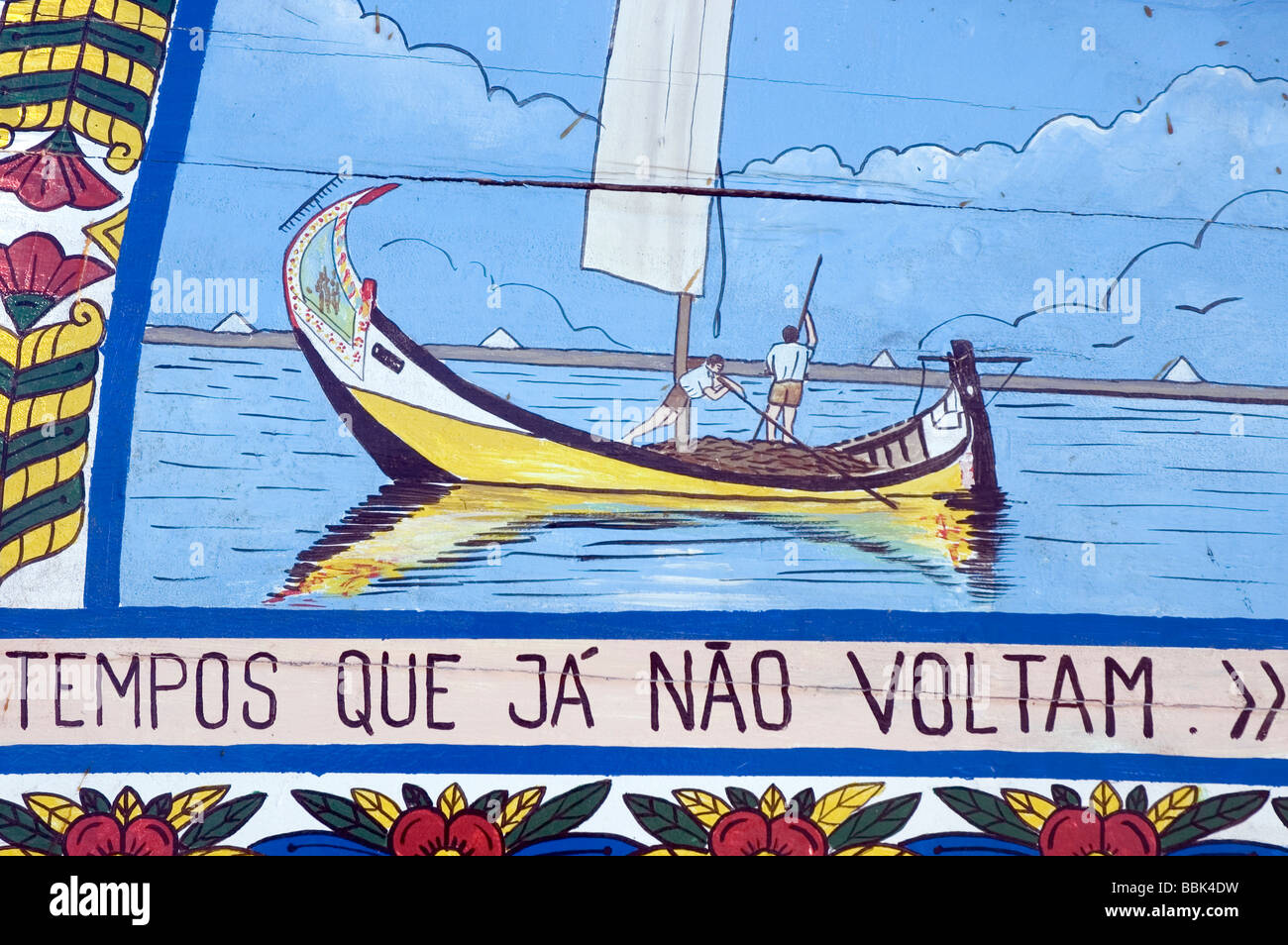 Détail d'un peint moliceiro, Ria de Aveiro, Portugal Banque D'Images