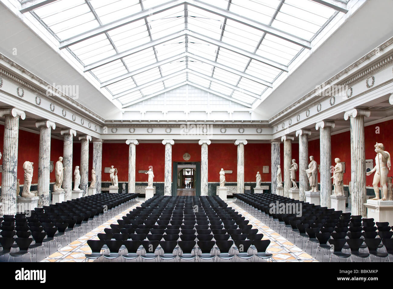Le hall central à Ny Carlsberg Glyptotek, Copenhague, Danemark Banque D'Images