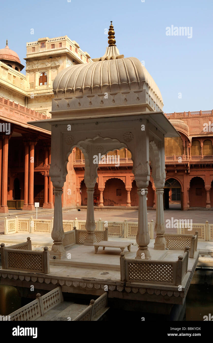 Cour de la Fort de Junagarh, city palace, Bikaner, Rajasthan, Inde du Nord, en Asie du Sud Banque D'Images