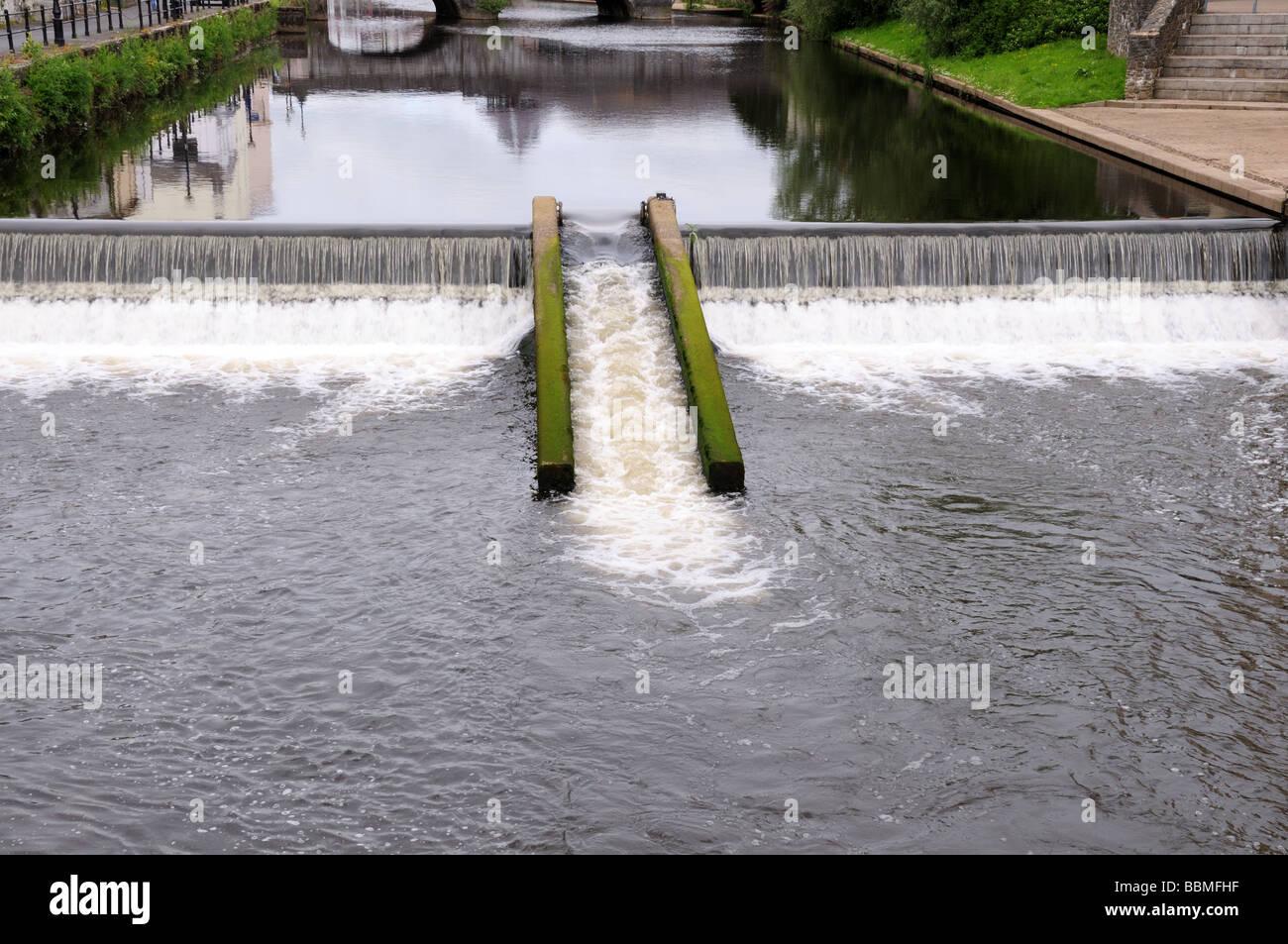 À l'ouest de l'échelle à poissons à Haverfordwest Pembrokeshire Wales Cleddau UK Banque D'Images