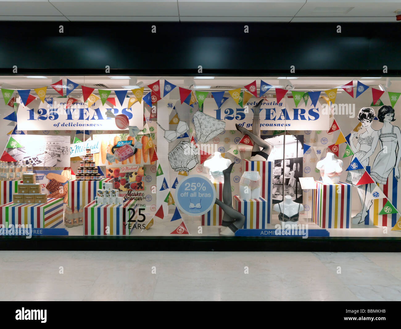 Penny Bazaar 125 anniversaire de Marks & Spencer Banque D'Images