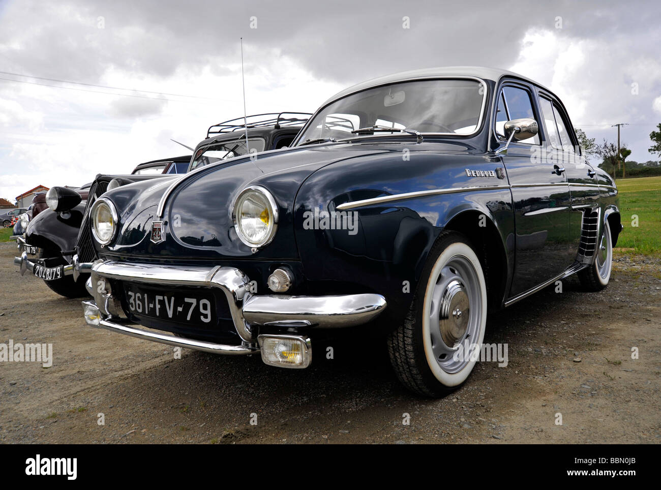 Renault dauphine Banque de photographies et d’images à haute résolution