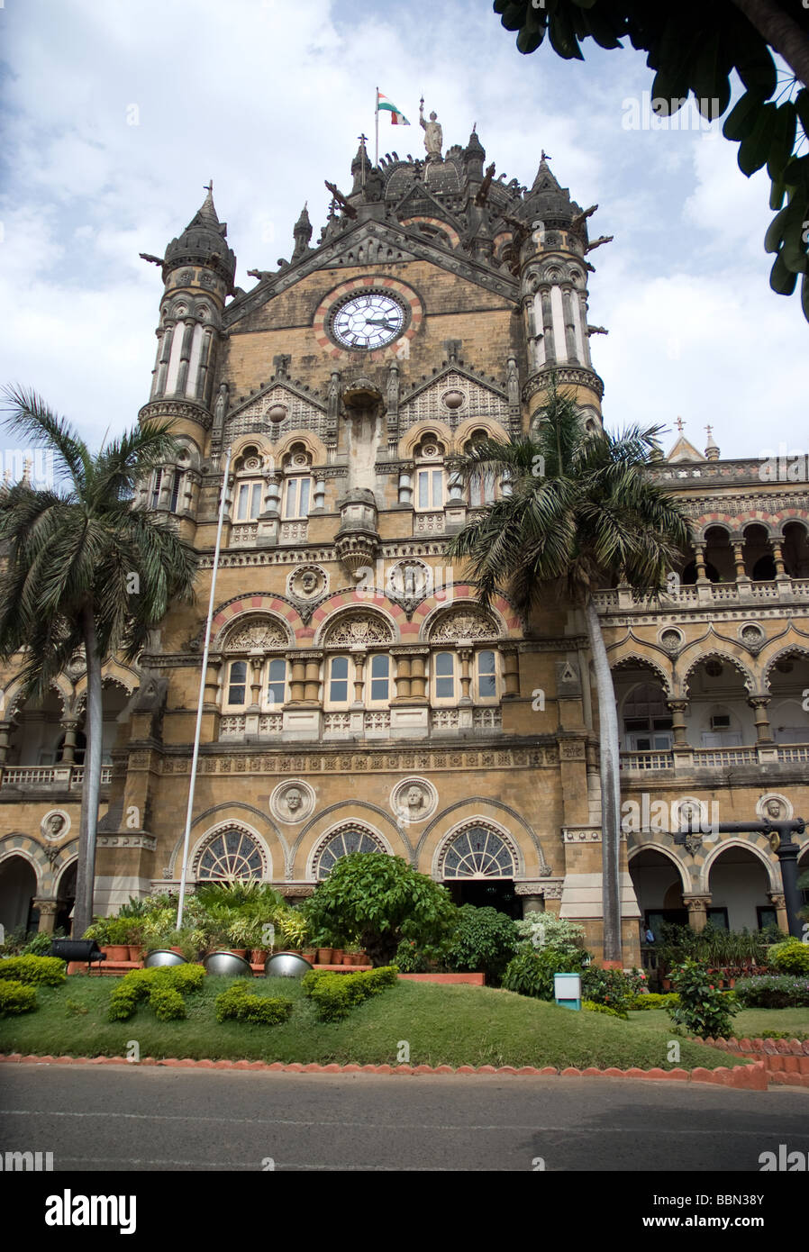La gare de Victoria terminus (maintenant renommé Gare Chhatrapati Shivaji) Banque D'Images