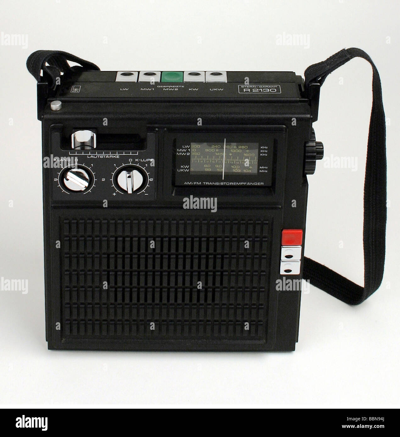 Diffusion, radio, radio, radio portative Stern-garant 2130 (R 2130), réalisée par VEB Stern-radio Berlin, GDR, 1977, Banque D'Images