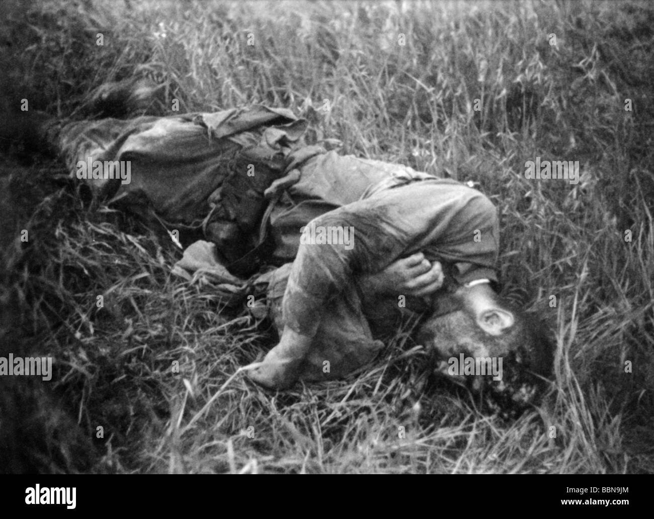 Événements, seconde Guerre mondiale / seconde Guerre mondiale, Russie, soldats tombés / corps morts, soldat soviétique déchu, juillet 1941, Banque D'Images