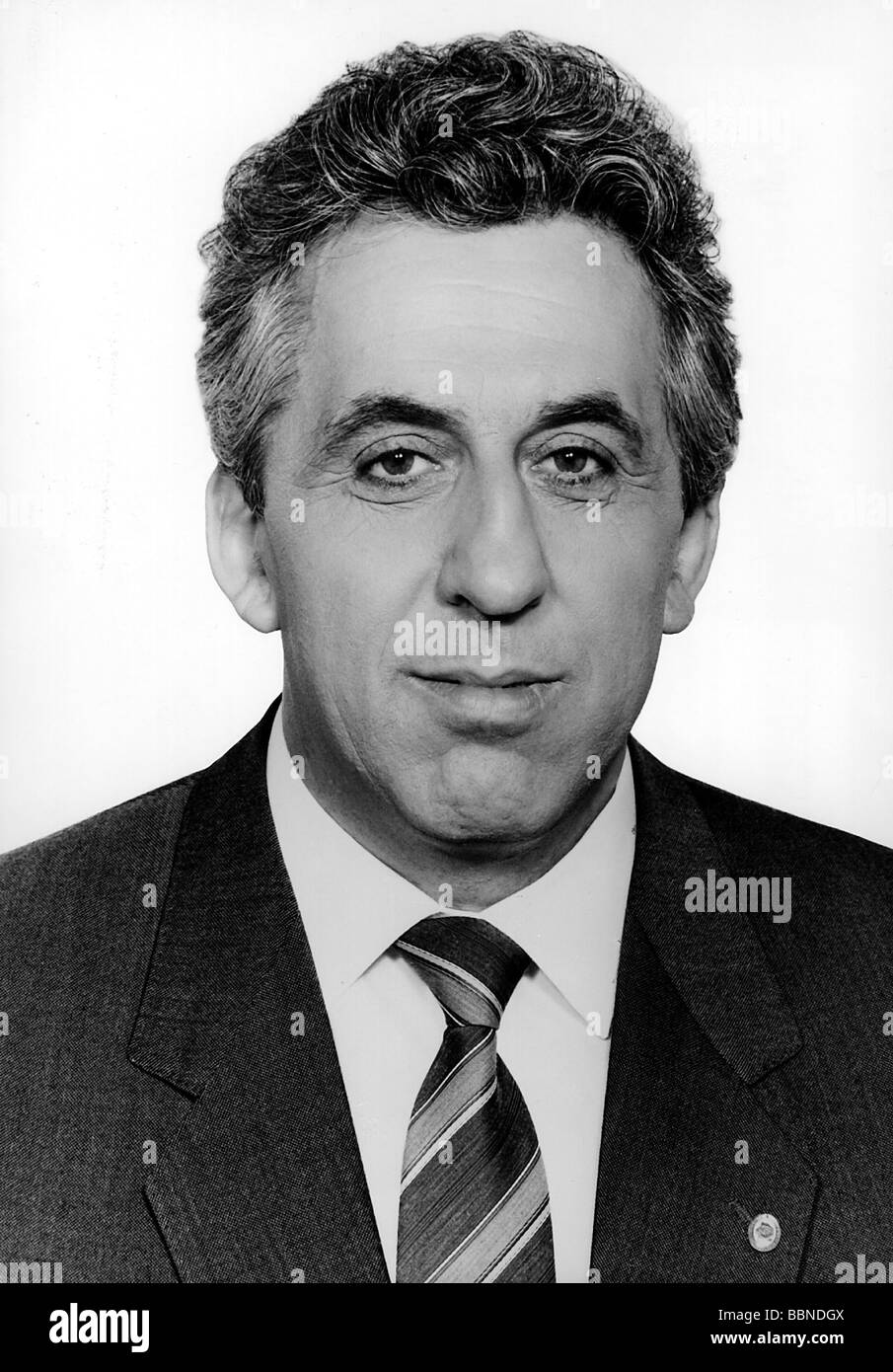 Krenz, Egon, * 19.3.1937, politicien allemand (SED), Conseil de la République démocratique allemande (octobre à décembre 1989), portrait, 5.6.1984, Banque D'Images