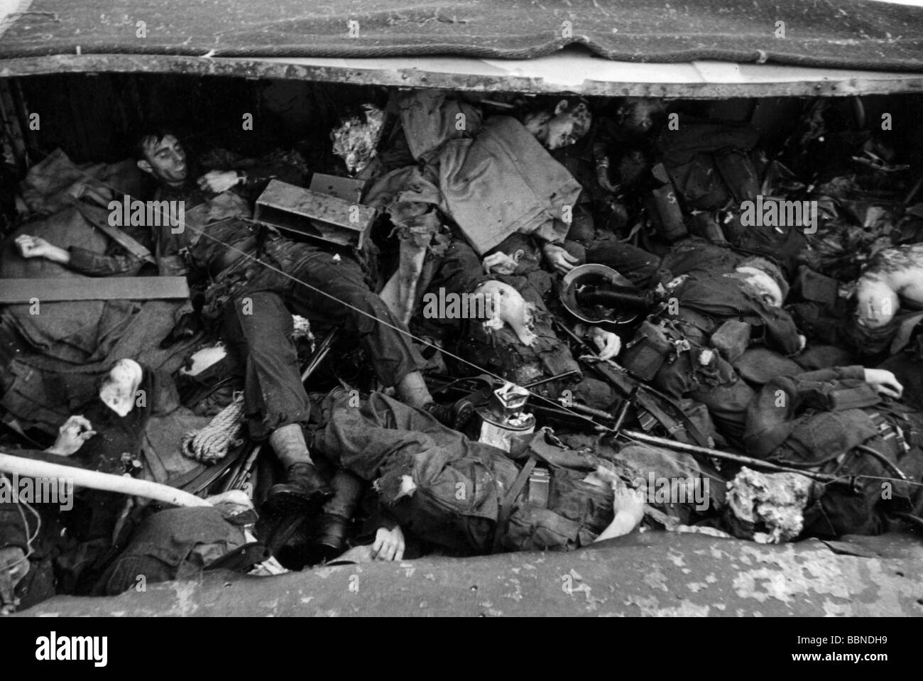 Événements, deuxième Guerre mondiale / seconde Guerre mondiale, France, Dieppe, 19.8.1942, débarquer avec 56 soldats canadiens morts après un tir d'artillerie directe, Banque D'Images