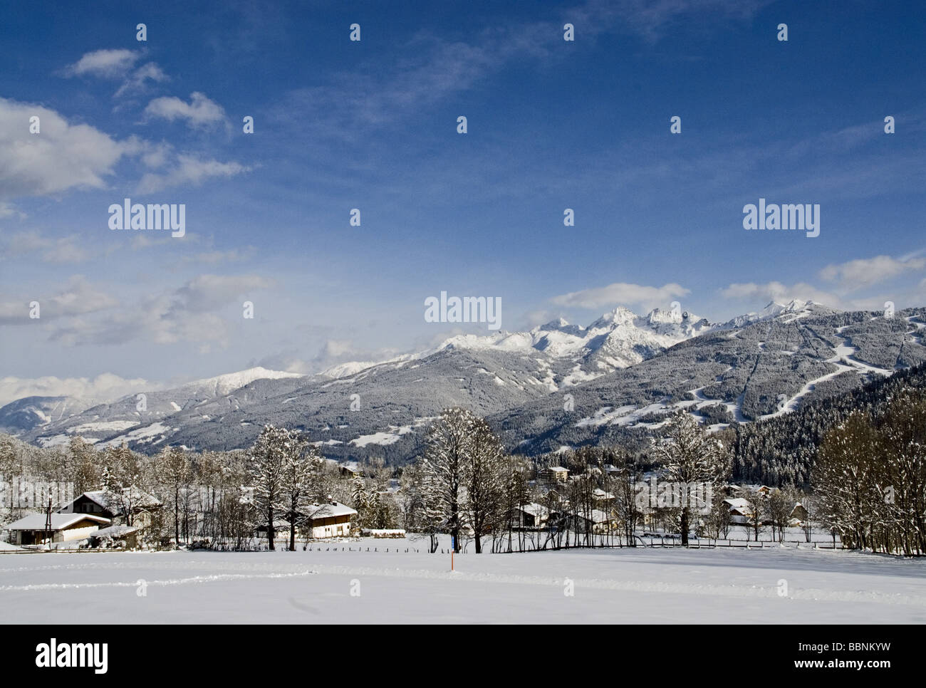 Géographie / billet, l'Autriche, l'état de Salzbourg, de paysages, de montagnes, de Dachstein Tauern Schladminger, Pleschnitz-Zinken (2111 m), Hochwildstelle (2747 m), Hochstein (2543 m), Additional-Rights Clearance-Info-Not-Available- Banque D'Images