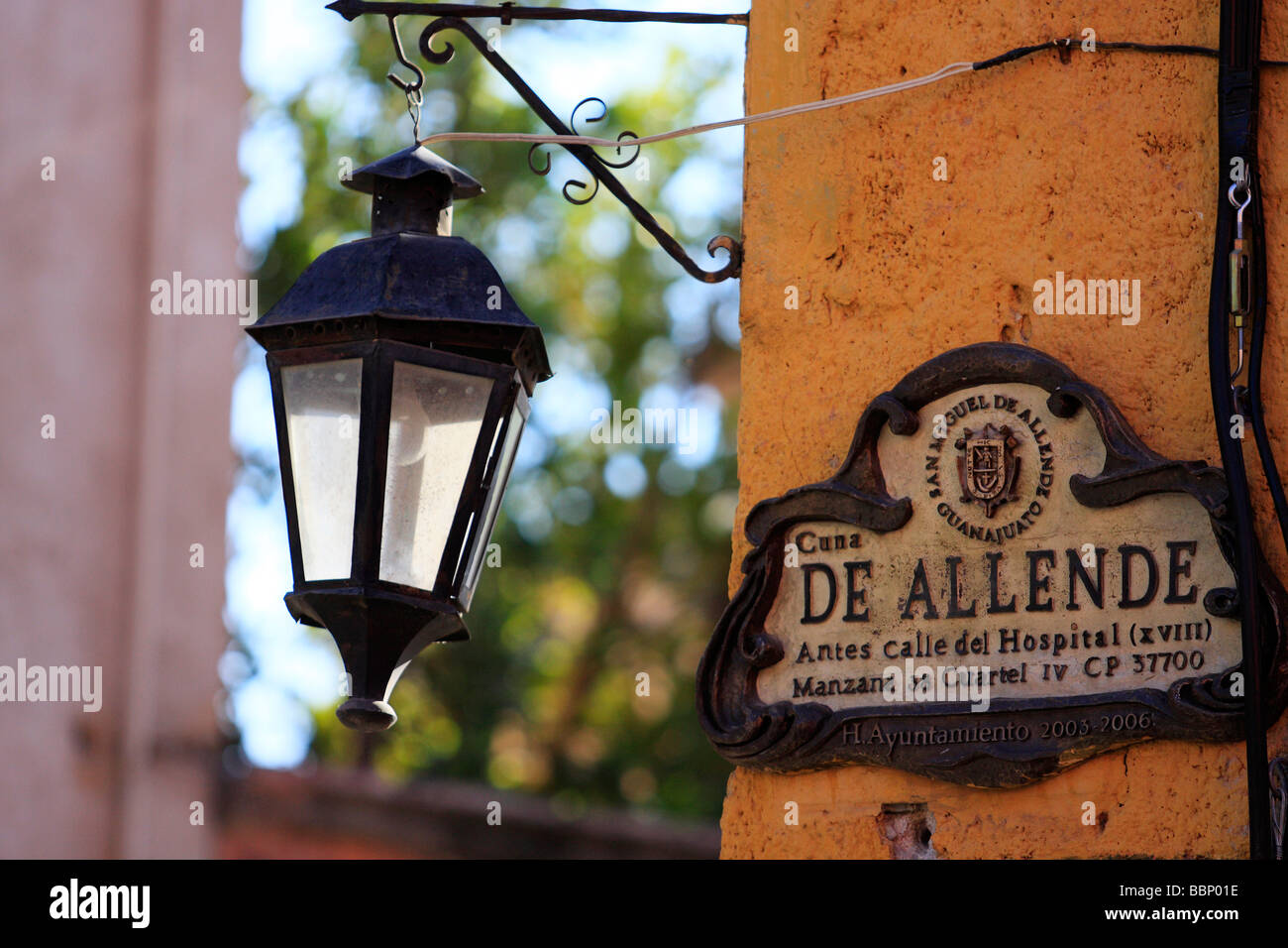 Maison coloniale Mexique San Miguel de Allende sunrice mur couleur Banque D'Images