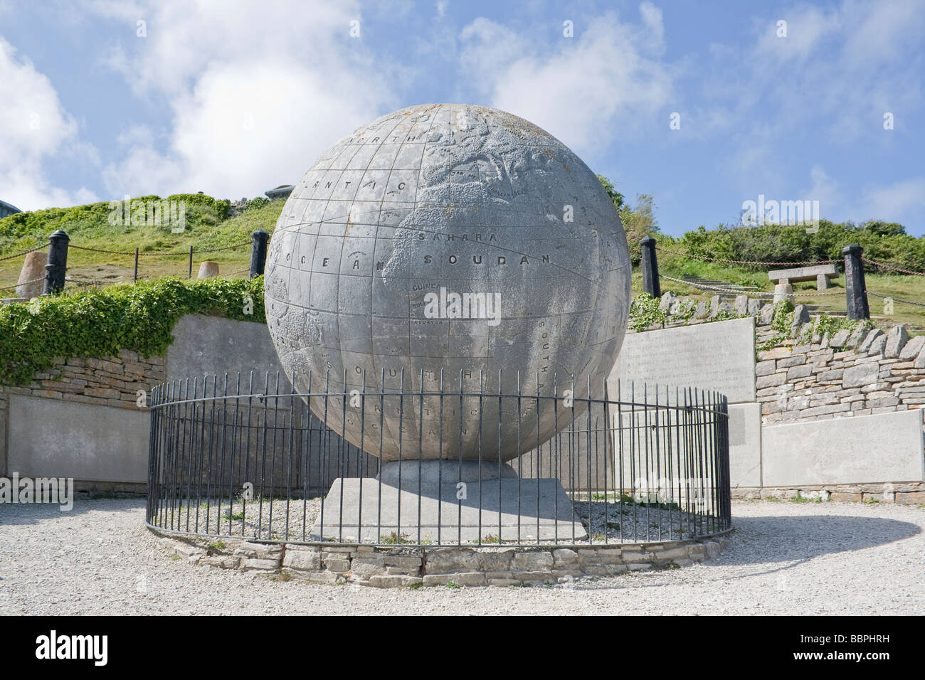 Le Grand Globe, fait de Durlston à 40 tonnes de chaux Banque D'Images
