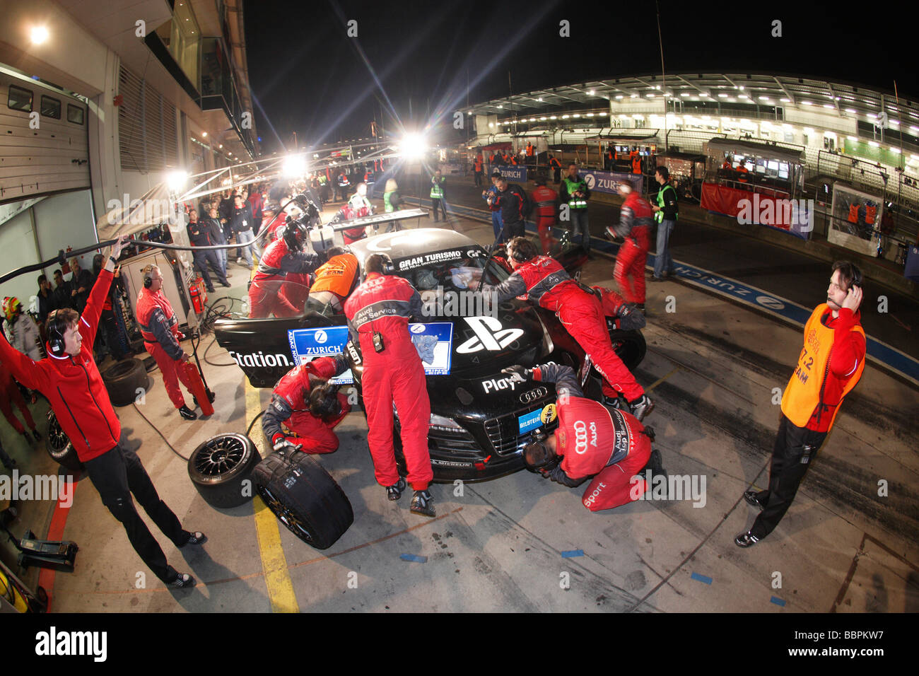 Course de 24 heures sur le Nürburgring race track, l'Audi R8 Team ABT Sportsline Abt, Christian D - Kempten Hemroulle, Jean-Francois Banque D'Images