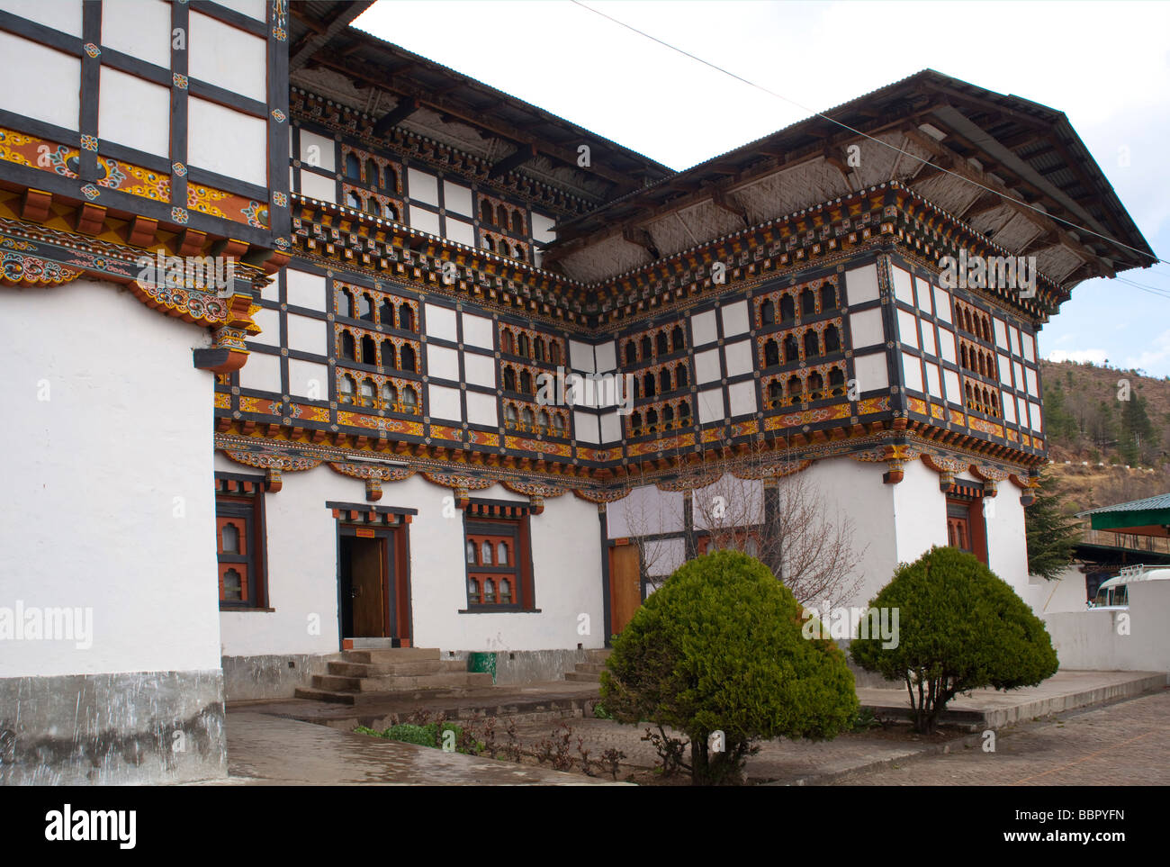 Bâtiment de l'université de l'hôpital général à Thimphu, Bhoutan 91137 Bhutan-Thimphu horizontale Banque D'Images