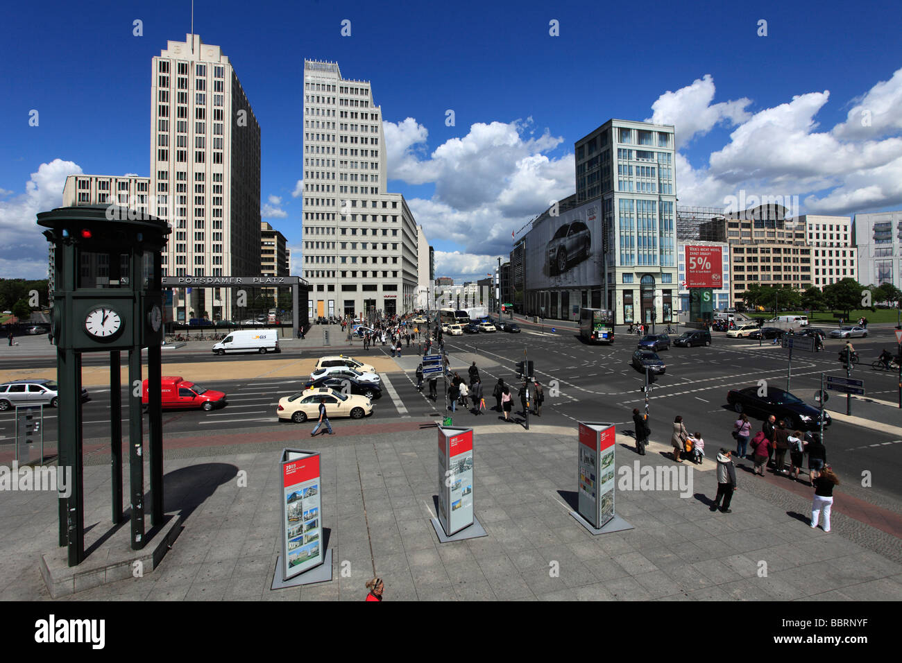 Allemagne Berlin Potsdamer Platz Scène de rue Banque D'Images