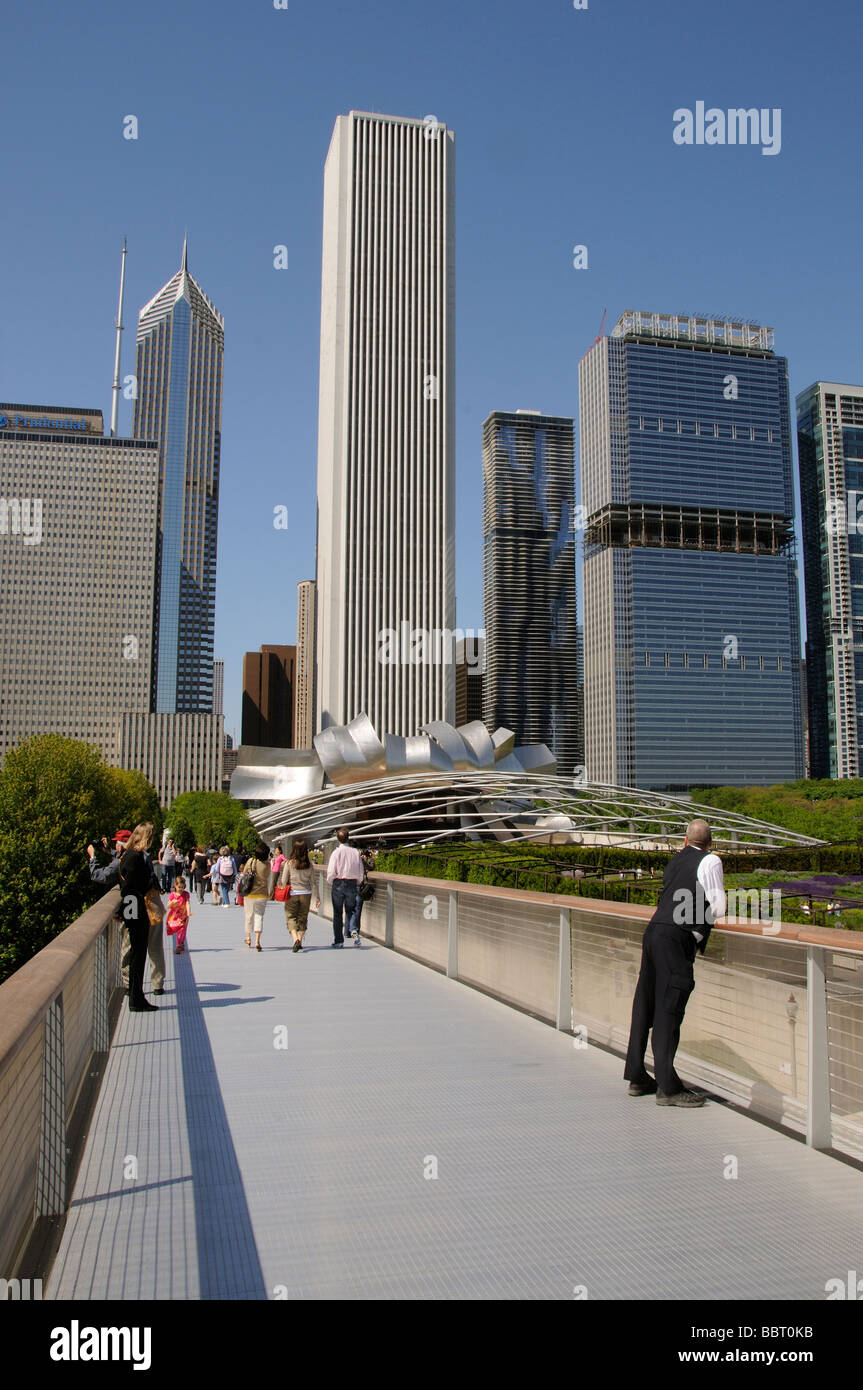 Le Nichols Bridgeway permet d'avoir accès à l'Art Institute de Chicago Illinois USA Banque D'Images