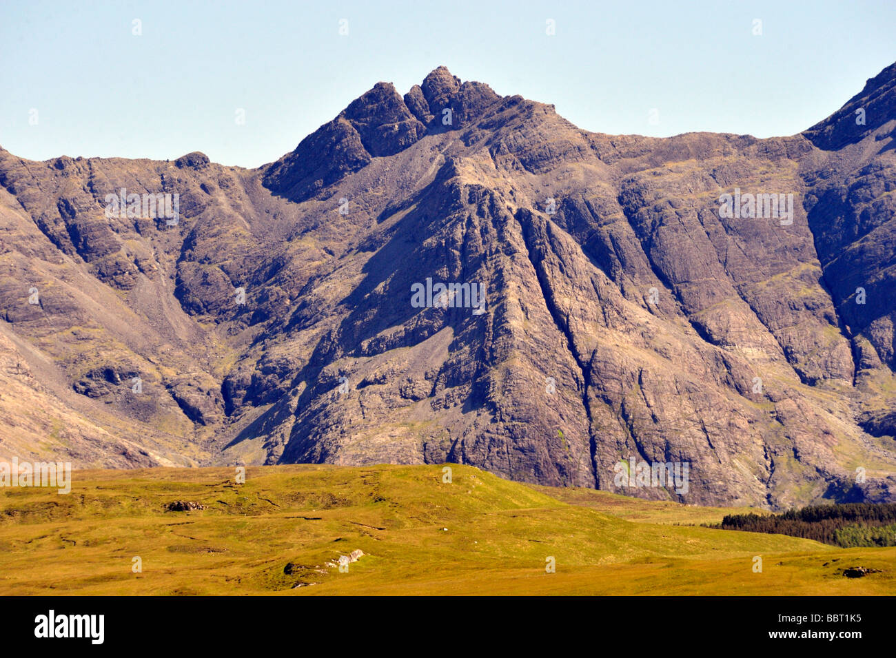 Druim Bidean Ramh Sgurr nan et une Fheadain, de Drynoch. Île de Skye, Hébrides intérieures, Ecosse, Royaume-Uni, Europe. Banque D'Images