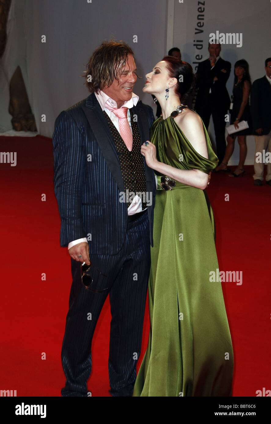 MICKEY ROURKE Evan Rachel Wood LE LUTTEUR PREMIERE. 65ème FESTIVAL DU FILM DE VENISE LIDO Venise ITALIE 05 Septembre 2008 Banque D'Images