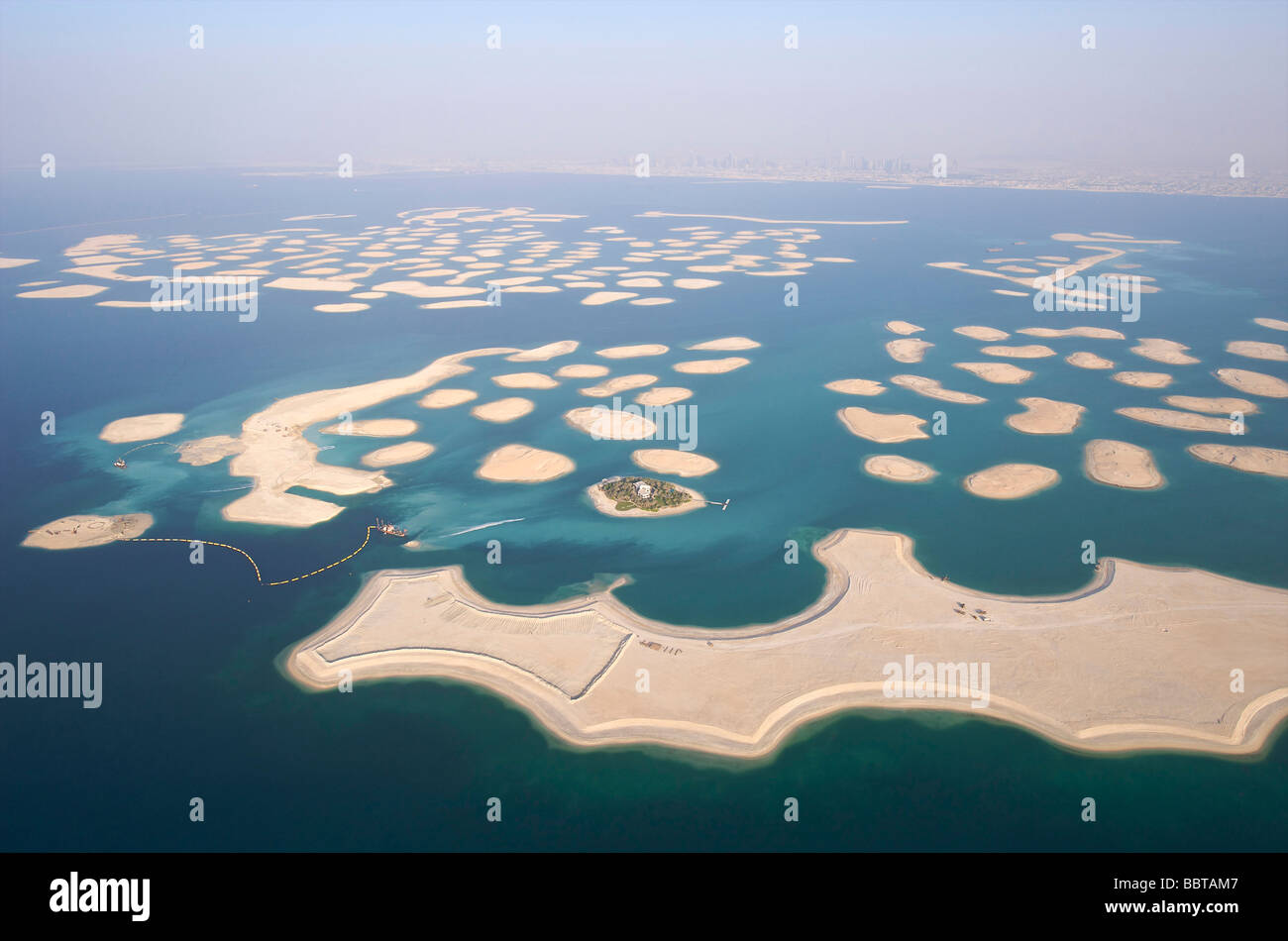 Le Monde des îles artificielles de Dubaï dans le Golfe arabique Banque D'Images