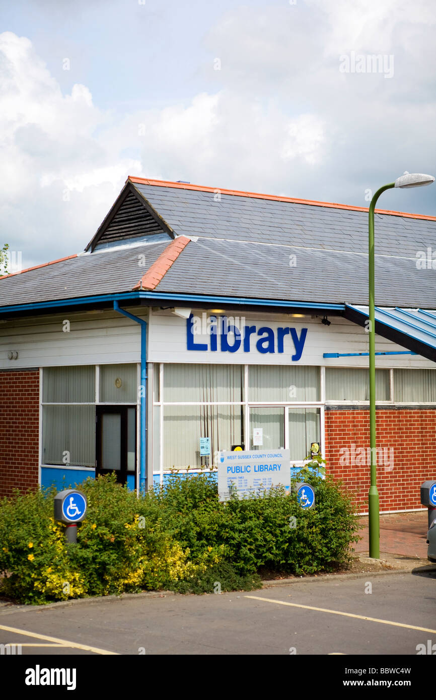 La Bibliothèque publique de Storrington, West Sussex, UK Banque D'Images