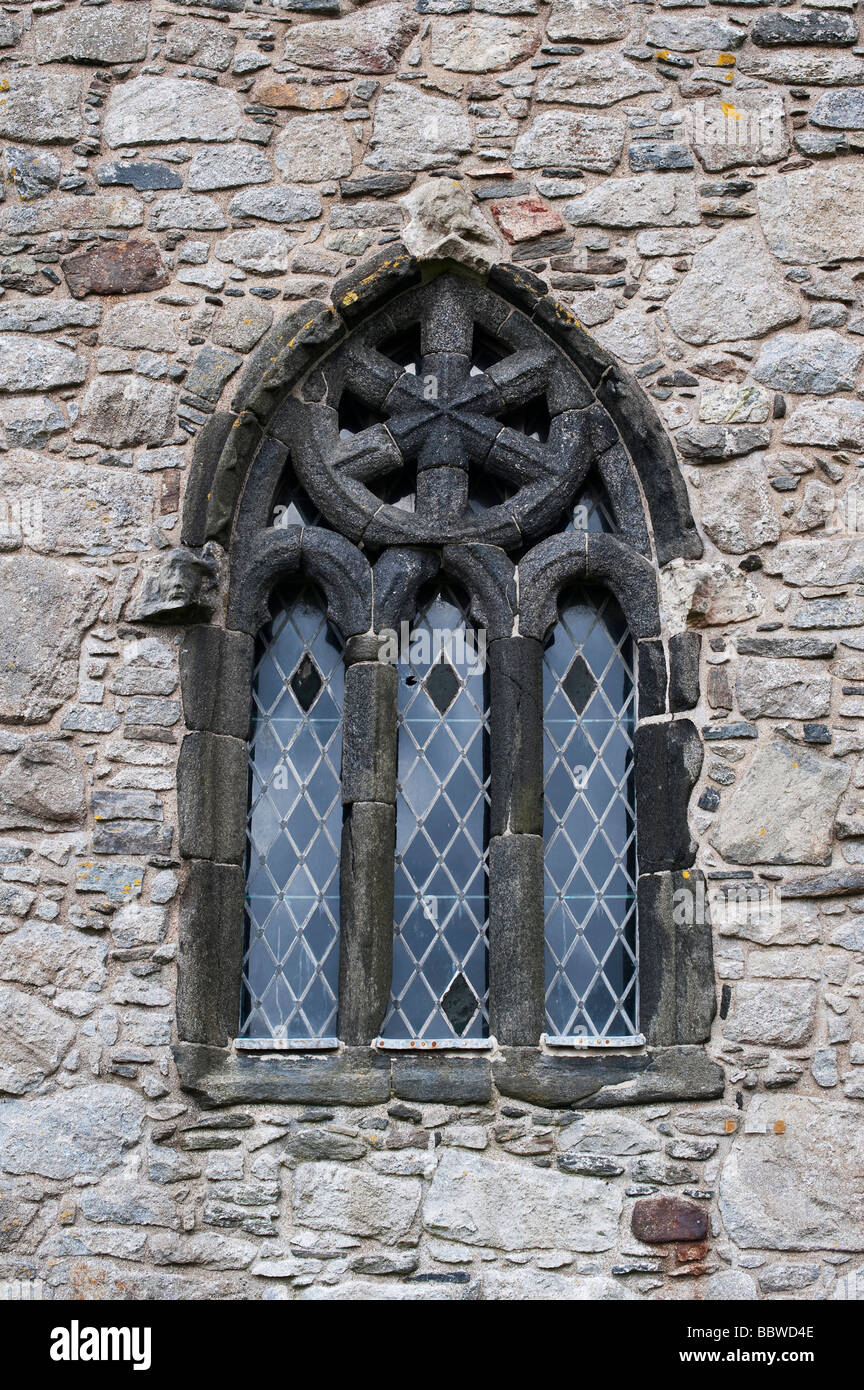 Église St Clements fenêtre voûtée en pierre au plomb, rodel, Isle of Harris, Hébrides extérieures, en Écosse Banque D'Images