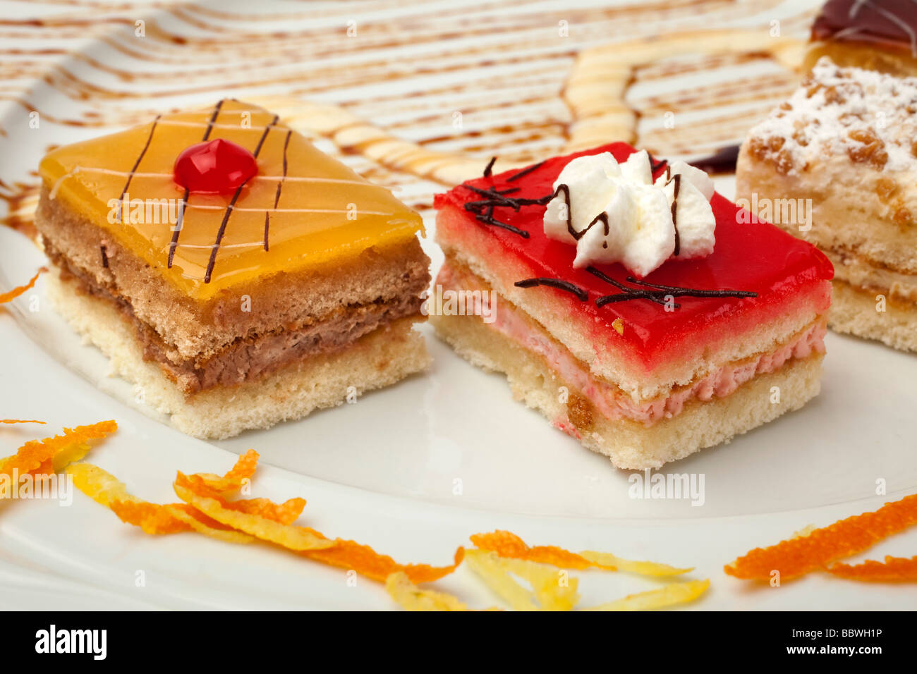 Dulces y Pasteles bonbons et gâteaux Banque D'Images