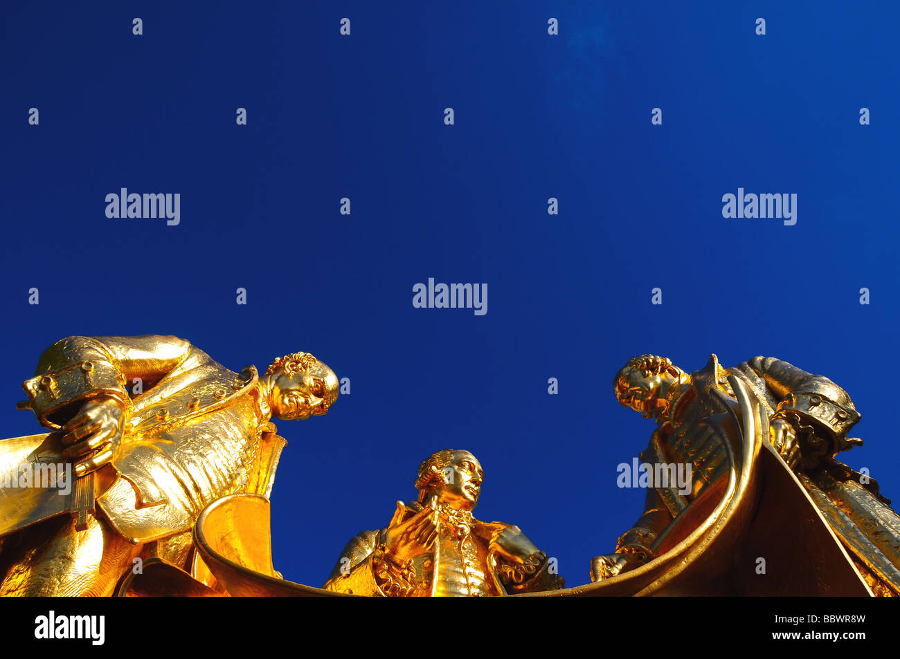 E statue de Matthew Boulton, James Watt, et William Murdoch, Broad Street, Birmingham, England, UK Banque D'Images