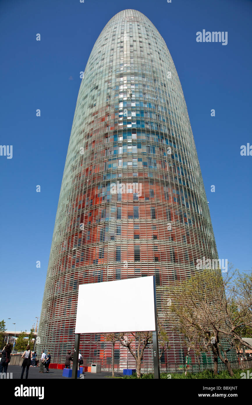 La Torre Agbar, immeuble de bureaux modernes, Barcelone Espagne Banque D'Images