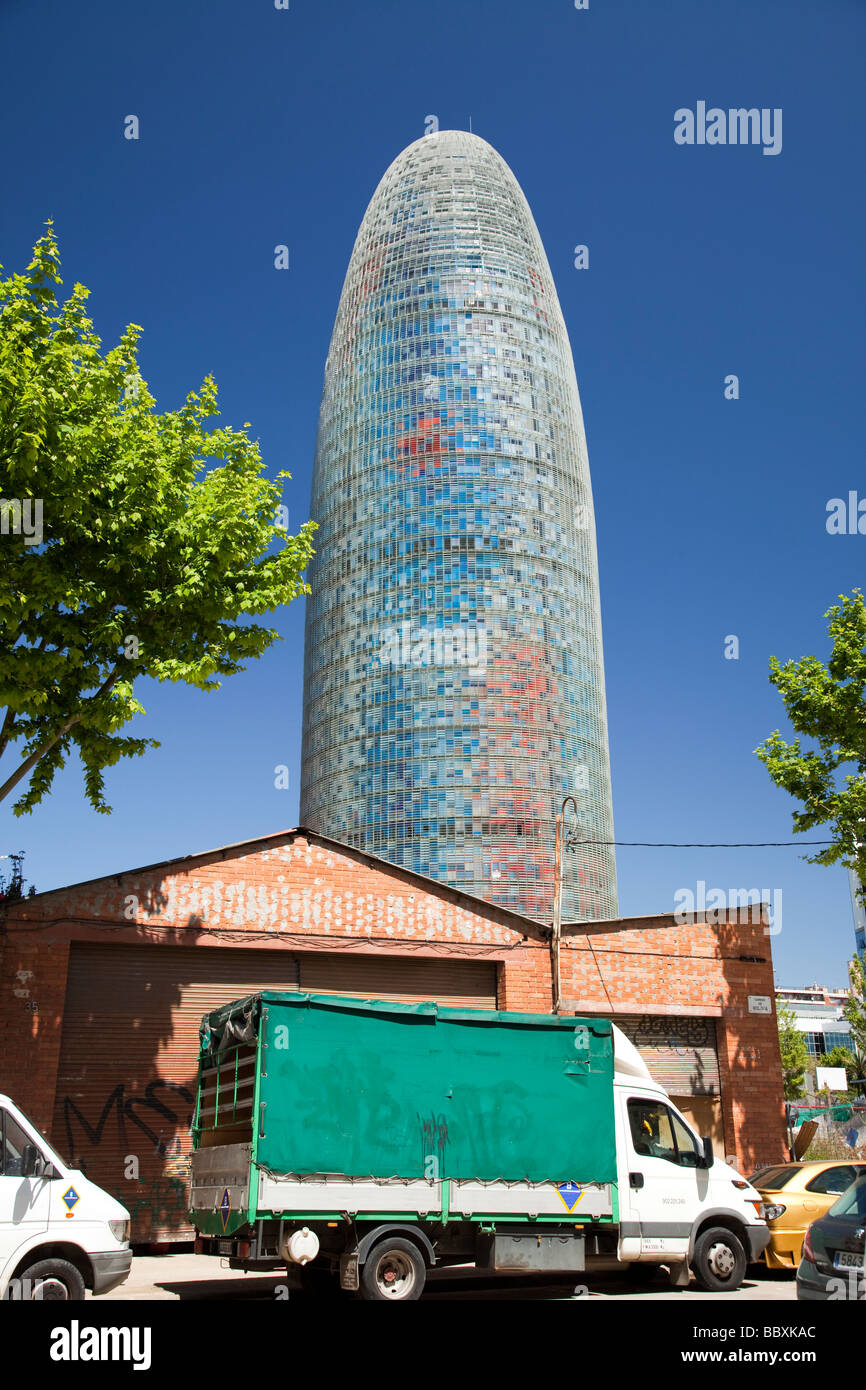 La Torre Agbar, immeuble de bureaux modernes, Barcelone Espagne Banque D'Images