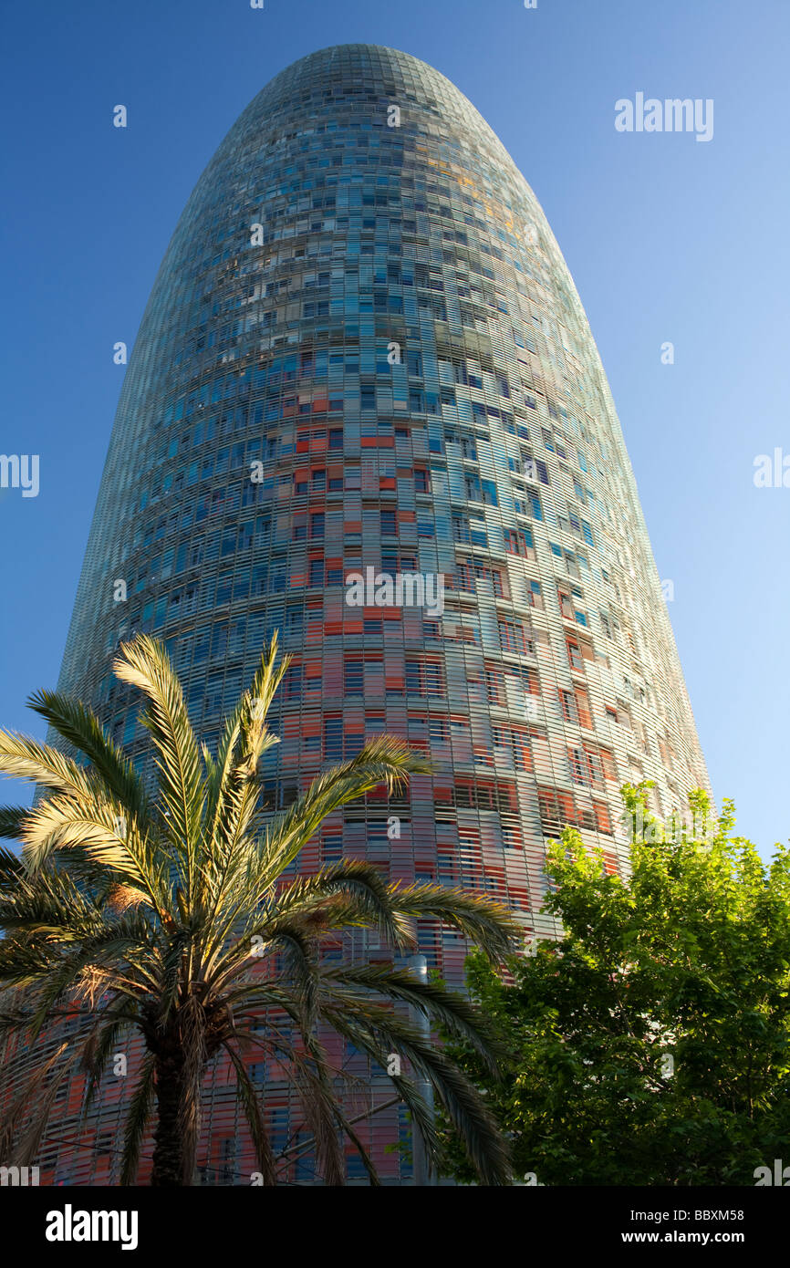 L'immeuble de bureaux moderne Torre Agbar Barcelone Espagne Banque D'Images