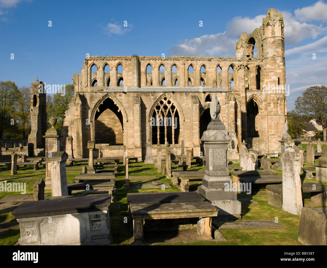Les ruines de la cathédrale d'Elgin, en Écosse Banque D'Images