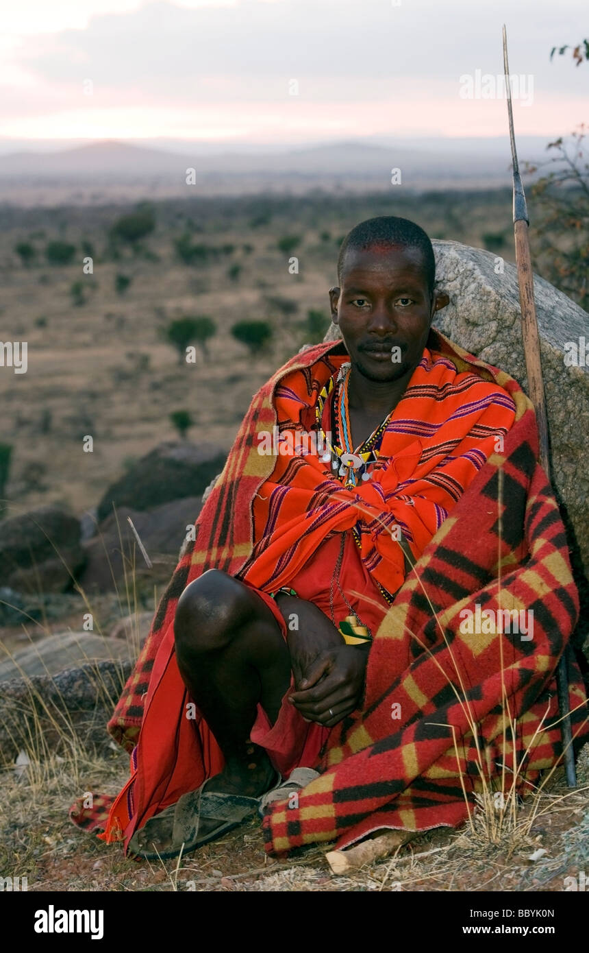 Guerrier masaï Portrait - Maji Moto Village Maasai - près de Narok, Kenya Banque D'Images