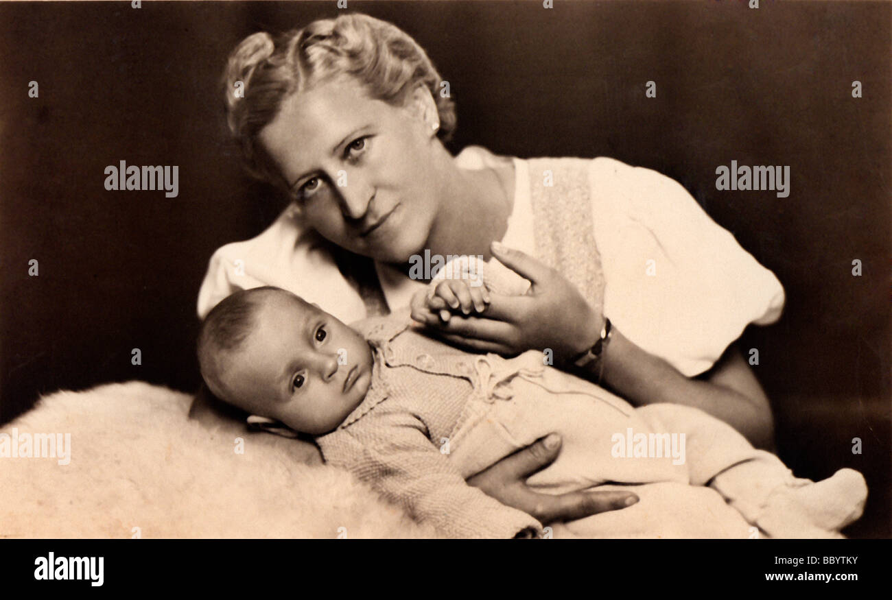 La mère et l'enfant, photographie historique, vers 1940 Banque D'Images