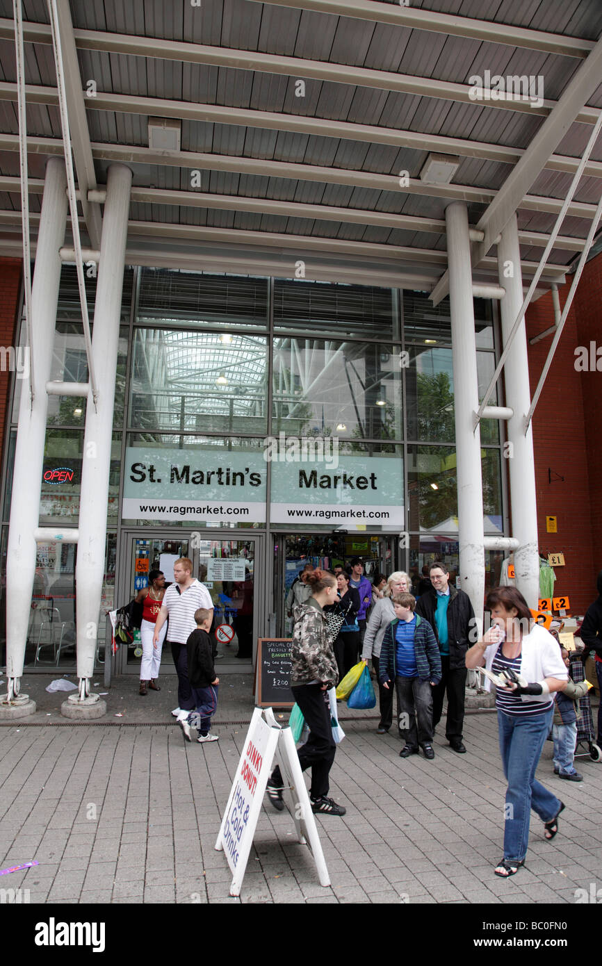 L'extérieur de st martins marché également connu sous le nom de la partie du marché rag birmingham bullring uk Banque D'Images