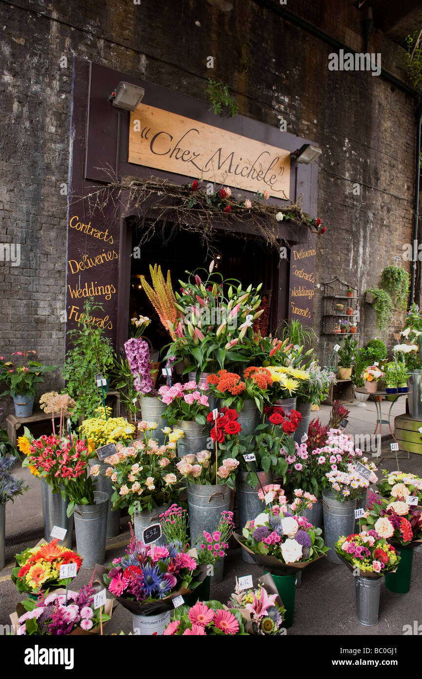 Un fleuriste à Borough Market, London, SE1 Banque D'Images