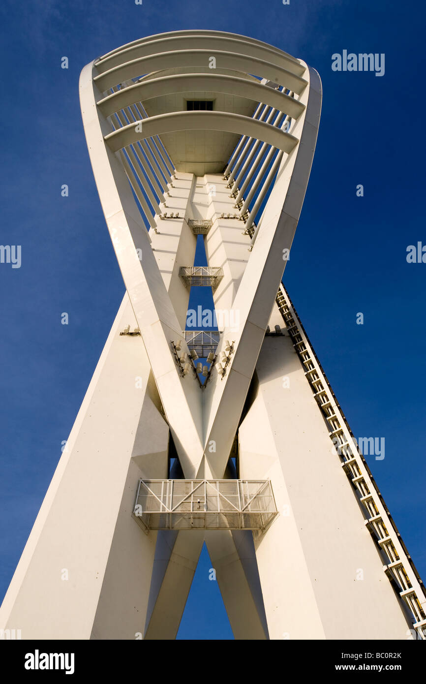 La tour Emirates Spinnaker, de 170 mètres de haut, point central du réaménagement du port de Portsmouth, Angleterre, Royaume-Uni. Banque D'Images