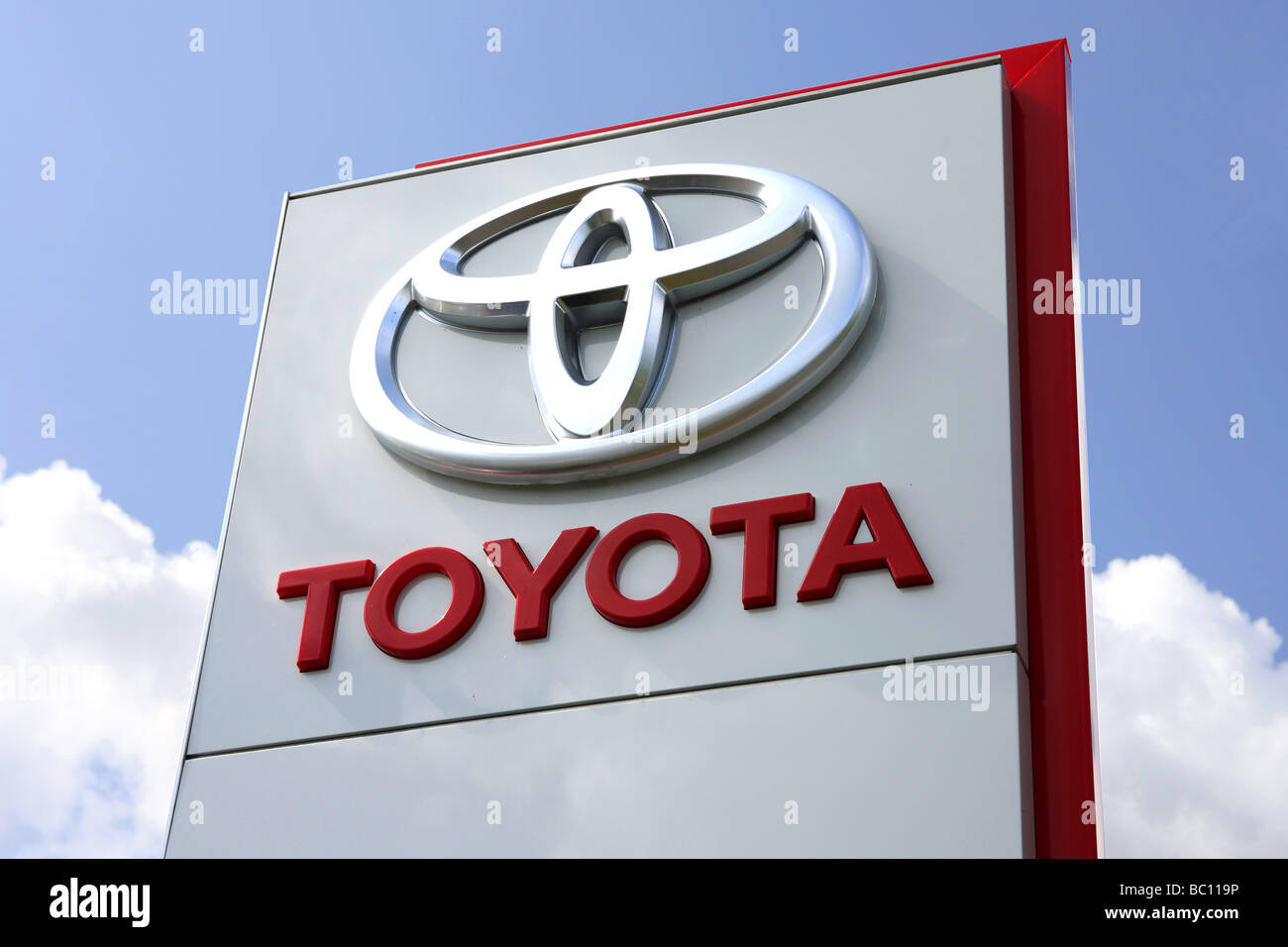 Logo constructeur automobile japonais Toyota Banque D'Images