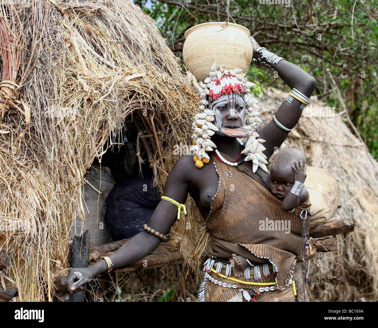 L'Éthiopie Afrique Debub Zone d'Omo tribus Mursi Banque D'Images