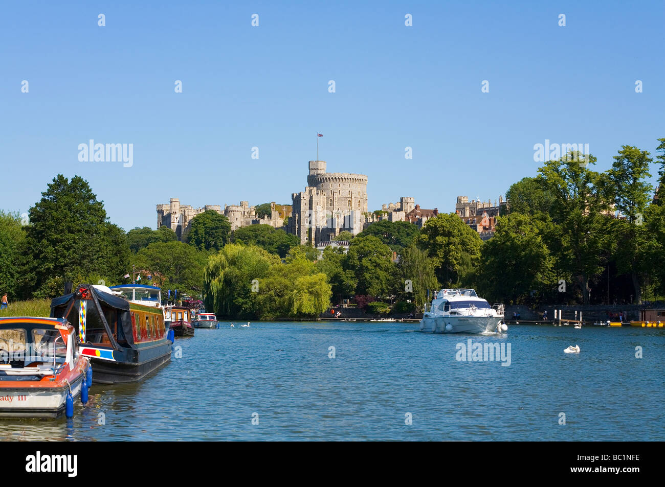 Le Château de Windsor et de la Tamise en Angleterre Banque D'Images