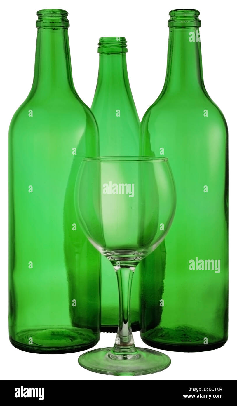 Bouteille de verre vert et blanc sur wineglass Banque D'Images