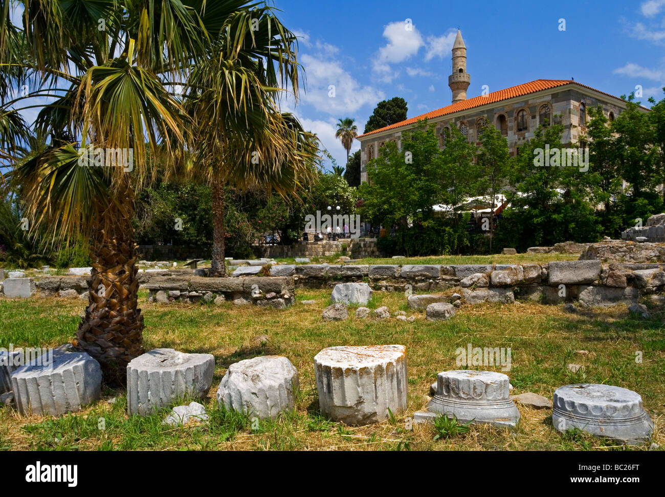 Ruines de l'Agora une ancienne ville grecque et romaine dans l'île grecque de Kos dans la chaîne du Dodécanèse Banque D'Images